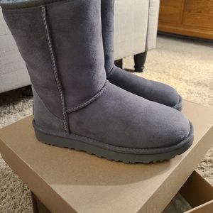 Classic Uggs